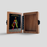 8 inch latching box
