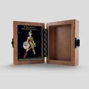 8 inch latching box